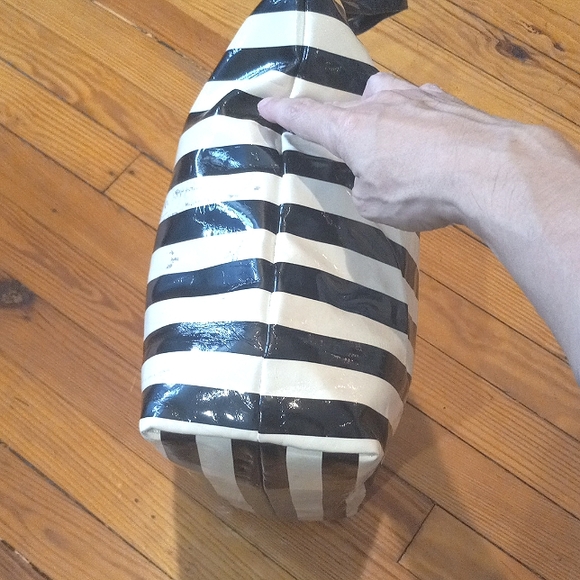 Kate Spade Pammy Tote - Picture 7 of 13